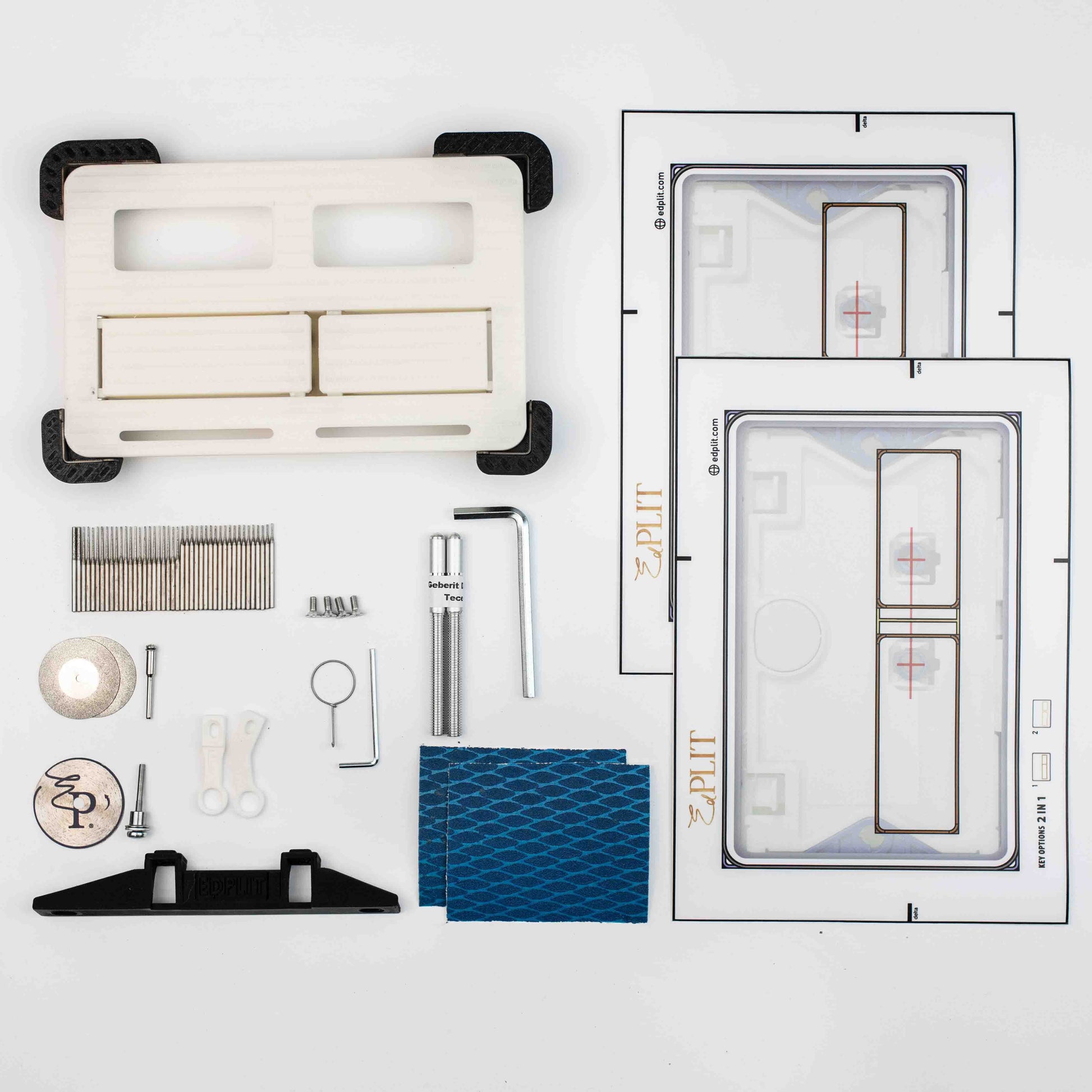 Concealed flush mechanism Edplit Invisi Tile Touch M2 blended into tile decor